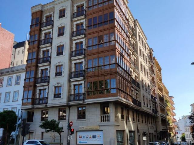 Alquiler de piso en Calle Tui, 25