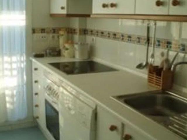 Alquiler de piso en Calle Torrentera, 2
