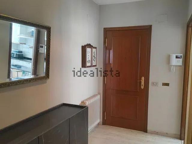 Alquiler de piso en Calle Xoan Rico Pérez, 2