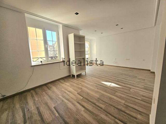Alquiler de piso en Casco Antiguo