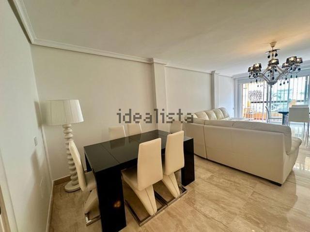 Alquiler de piso en Conjunto White Pearl Beach