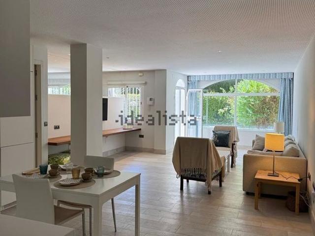 Alquiler de piso en Guadalmina Baja