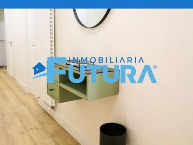Alquiler de piso en Recinto Amurallado