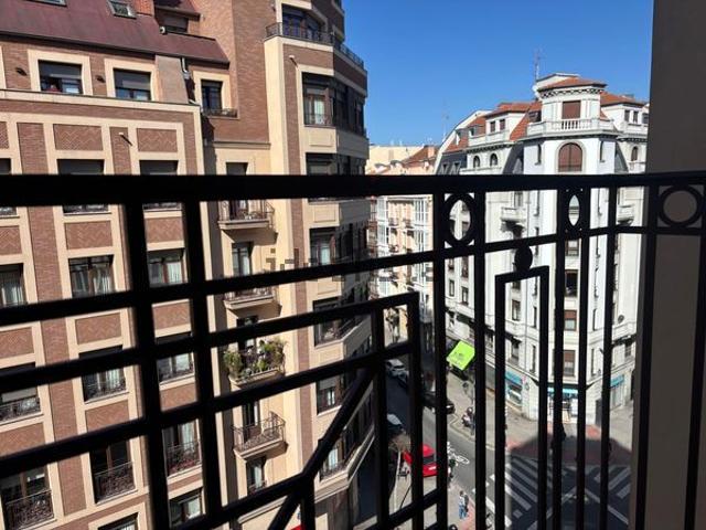 Alquiler de piso en San Mames Zumarkalea