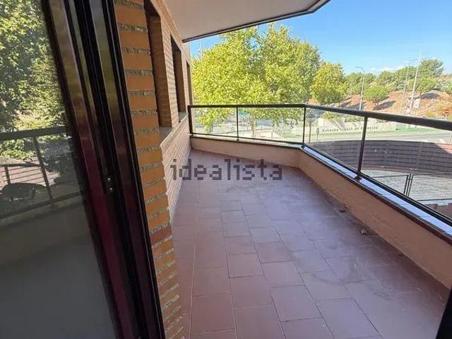 Alquiler de piso en Sector S