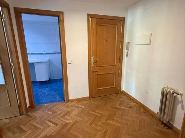 Alquiler de piso en Sector S