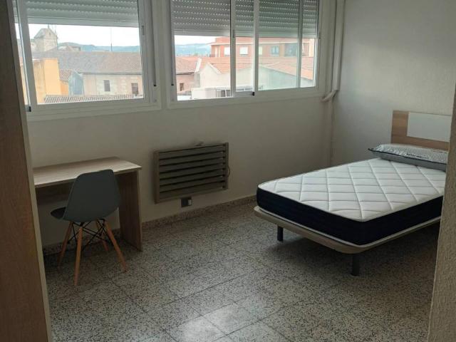 ALQUILER DE PISO EN ZONA CASCO ANTIGUO