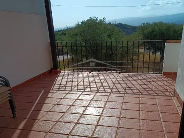ALQUILER DE SEPTIEMBRE A JUNIO EN ALCOLEA ALMERÍA
