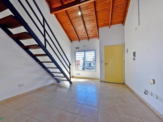 ALQUILER DEPTO 2 AMBIENTES Y MEDIO CON COCHERA EN MUÑIZ