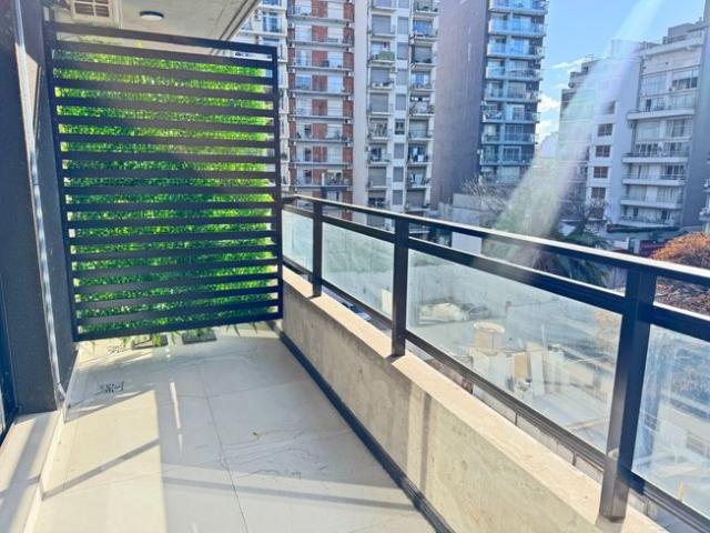 Alquiler depto Monoambiente con balcon y mucha luz 42 m2 Cercano a Universidades