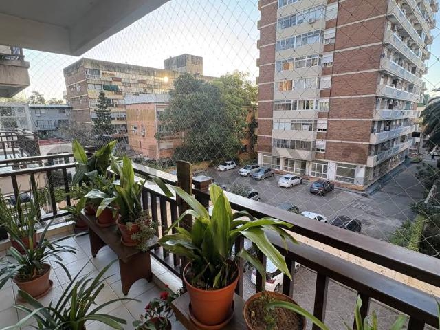 ALQUILER DEPARTAMENTO 3 AMBIENTES CON COCHERA Y BALCON EN SAN ISIDRO