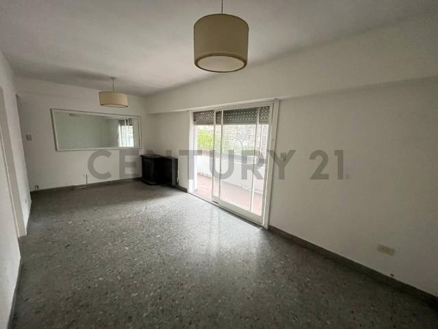 Alquiler Departamento 3 ambientes en caballito