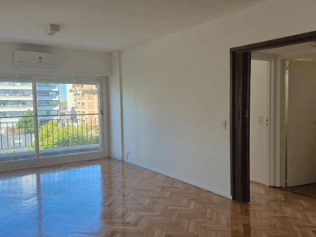 Alquiler departamento 3 Ambientes en Devoto con Cochera