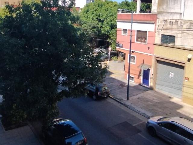 Alquiler Departamento 3 ambientes muy luminoso con balcon al frente