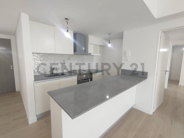 ALQUILER DEPARTAMENTO 3 AMBIENTES SAN CRISTOBAL COCHERA