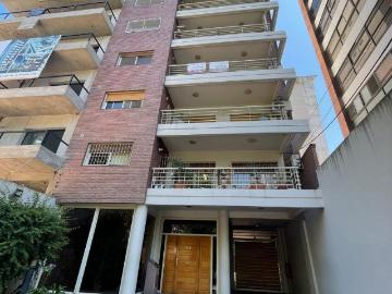 Alquiler Departamento 3 dormitorios, 1 cochera, 104m2, Alvear 300 piso 3, Quilmes | Argenprop