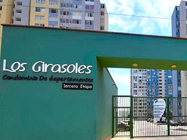 Alquiler Departamento 3 habitaciones. Condominio Los Girasoles, Comas