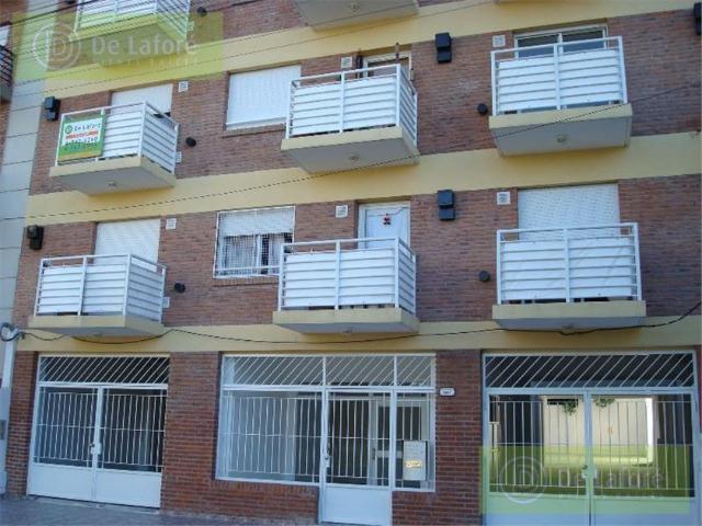 ALQUILER Departamento 1 amb. en Victoria con balc?n y pr?ximo a Av. Pte. Per?n