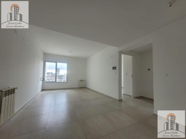 Alquiler departamento 1 dormitorio con cochera, zona centro alto