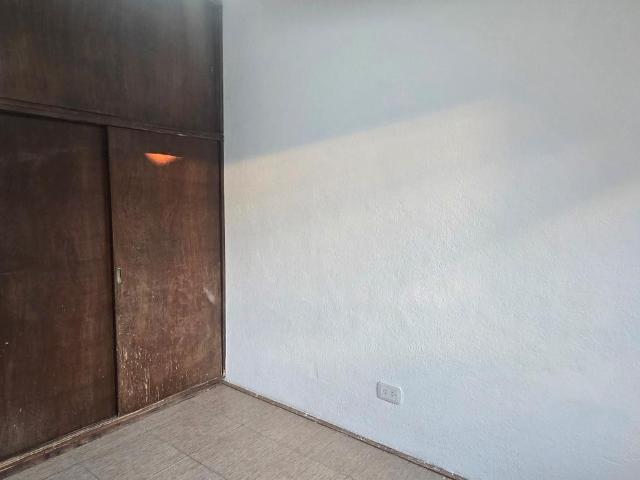 Alquiler Departamento 1 Dormitorio Economico Bajos Gastos Escalera Barrio Lourdes Rosario