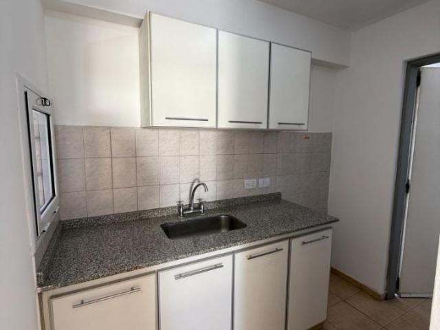 Alquiler | Departamento 1 Dormitorio En Edificio Tulum 9 | Con Cochera