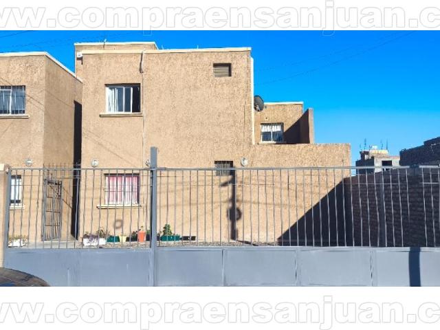 Alquiler Departamento 1 Dormitorio. Illia Y Sierra Pie A Palo. A 5 Min De Parque De Rivadavia, Hmq con Cochera