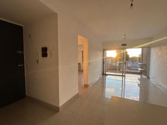 ALQUILER DEPARTAMENTO 2 AMB COCHER VILLA SARMIENTO