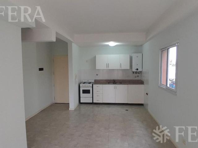 Alquiler Departamento 2 ambientes con balcón en Wilde