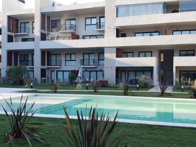 Alquiler Departamento 2 ambientes con Balcon, parrilla y terraza propia