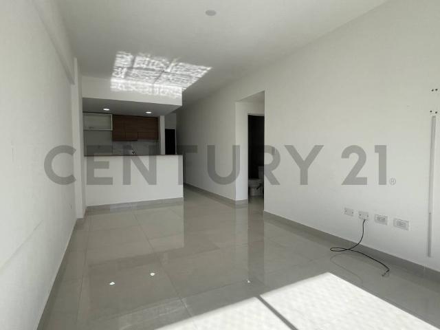 Alquiler departamento 2 ambientes con dos baños en Caseros