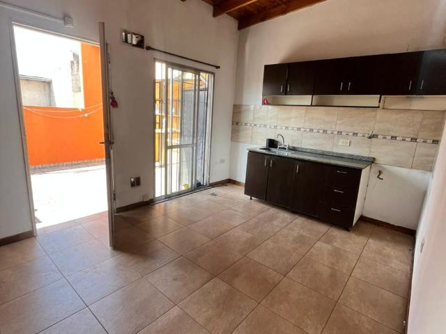 Alquiler Departamento 2 dormitorios, 60m2, Eva Perón 2200, Lanus Este, Lanus | Argenprop
