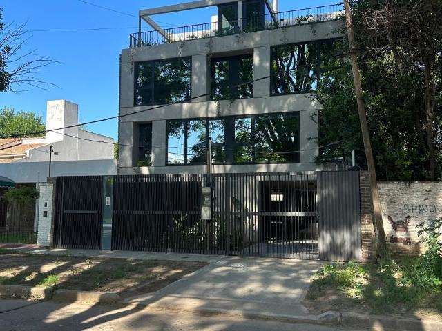 Alquiler Departamento 2 dormitorios, Contrafrente, Pasaje Olivero 600, Fisherton | Argenprop