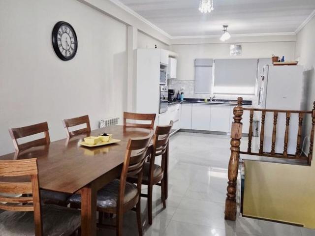 Alquiler Departamento 4 dormitorios en Cipolletti