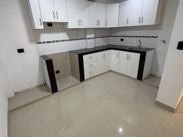 Alquiler Departamento 50 m2 de dos habitaciones principal con baño incorporado en tercer piso