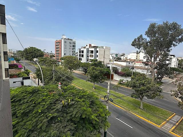 Alquiler Departamento 98 m² en Surco – Excelente Ubicación Amplio