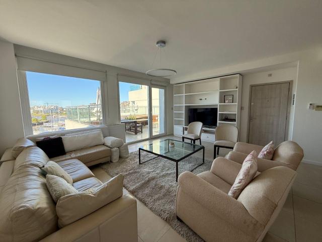 Alquiler departamento amueblado, 3 ambientes, Bah?a de Nordelta ? 97m?