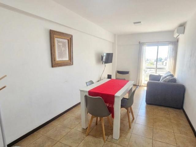 ALQUILER | Departamento amoblado