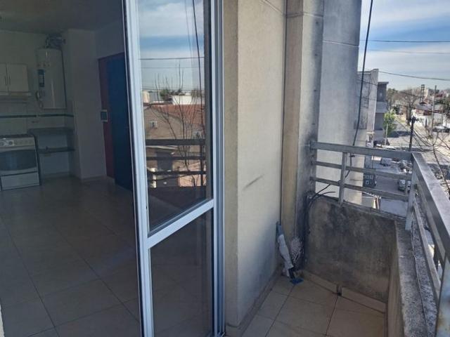Alquiler | Departamento Dos Ambientes Con Balcón Haedo