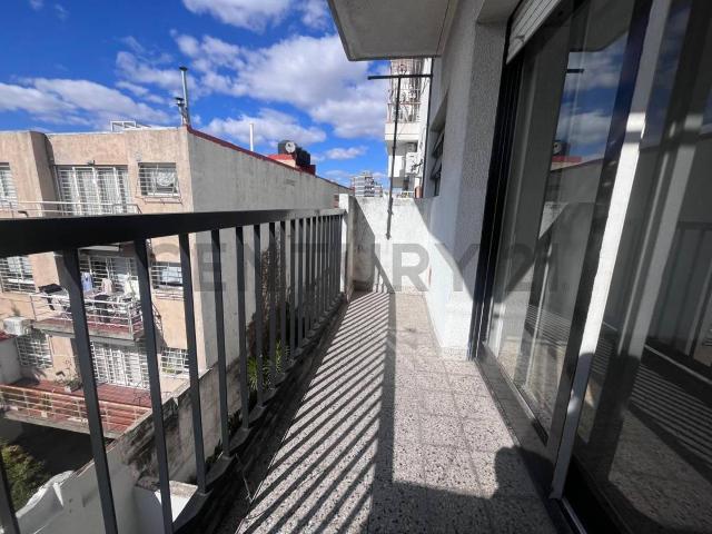 ALQUILER DEPARTAMENTO DOS AMBIENTES CON BALCON VILLA DEL PARQUE