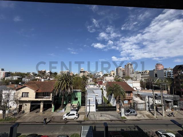 ALQUILER DEPARTAMENTO DE 2 AMBIENTES CON COCHERA