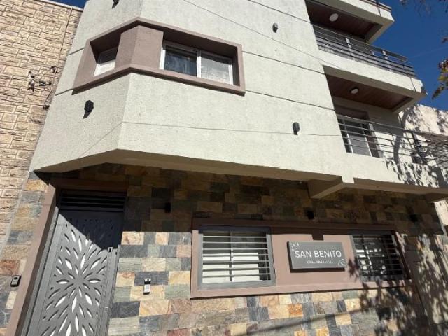 Alquiler. Departamento En Capital