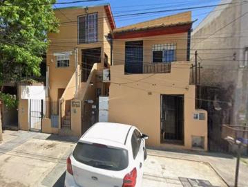 Alquiler Departamento en El Talar, Tigre, al frente con patio, a 1 cuadra de Ruta 197