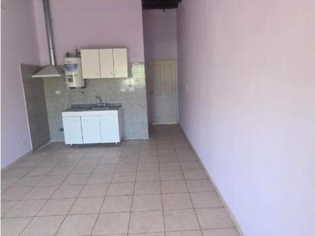 Alquiler. Departamento En Santa Lucía