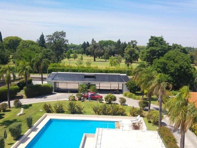 Alquiler Departamento Fisherton Golf 3 Dormitorios 180m2 Vista a Jockey Club