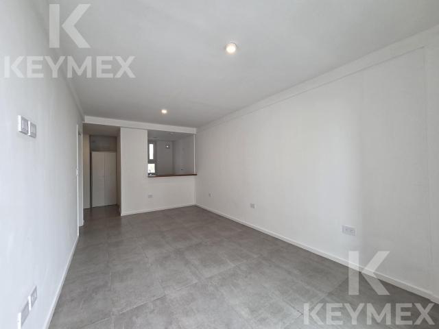 Alquiler Departamento monoambiente plaza Belgrano con balcón
