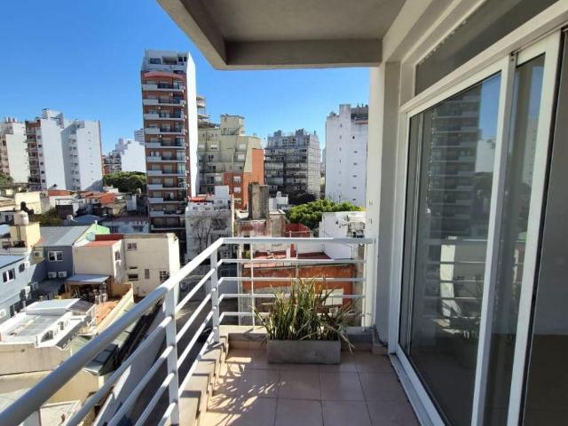 Alquiler Departamento monoambiente 15 años, 38m2, Contrafrente, Del Barco Centenera 800 piso 6, Parque Chacabuco | Argenprop