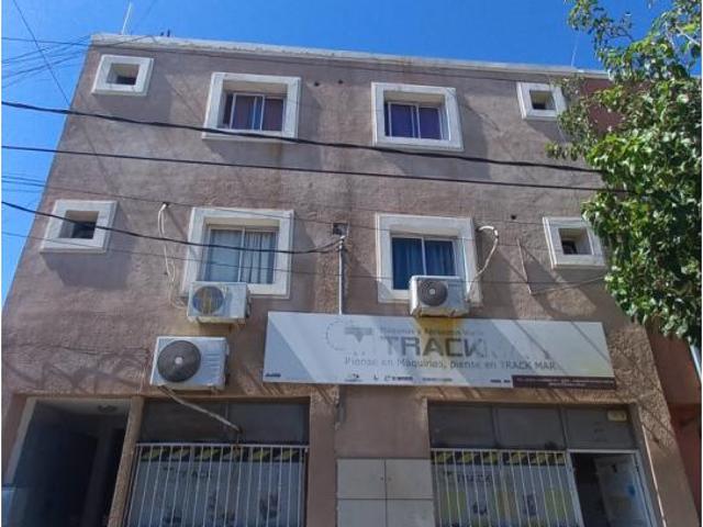 Alquiler. Departamento Por Calle Mitre Paralelo A Ig. De La Roza, 1 Dormitorio. Capital