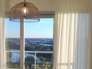 Alquiler Departamento Piso 10 en Remeros Beach Sky 2