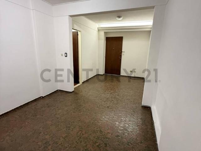 ALQUILER DEPARTAMENTO TRES AMBIENTES CABALLITO