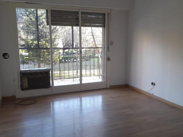 Alquiler Departamento Tres Ambientes Belgrano R Piso 1 al frente